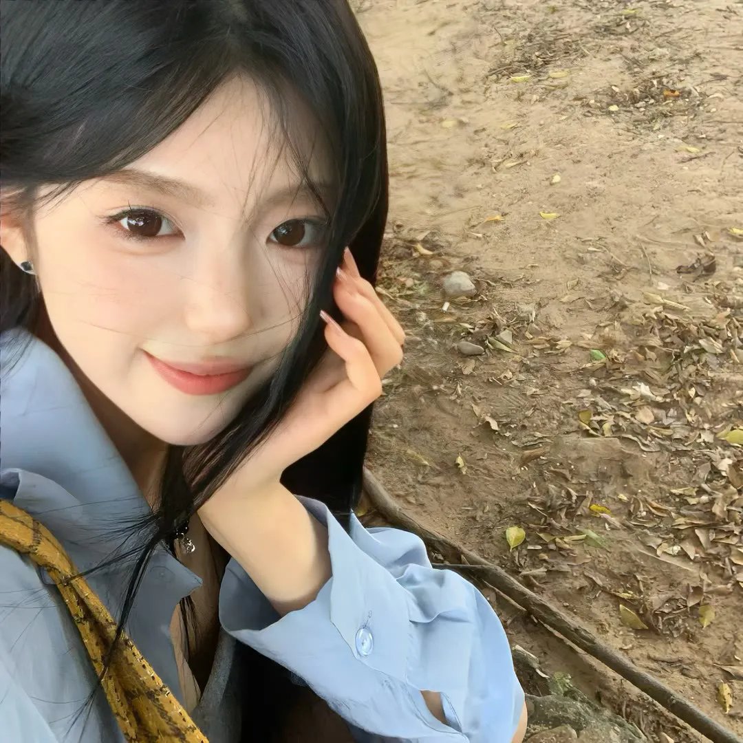 女恶魔人